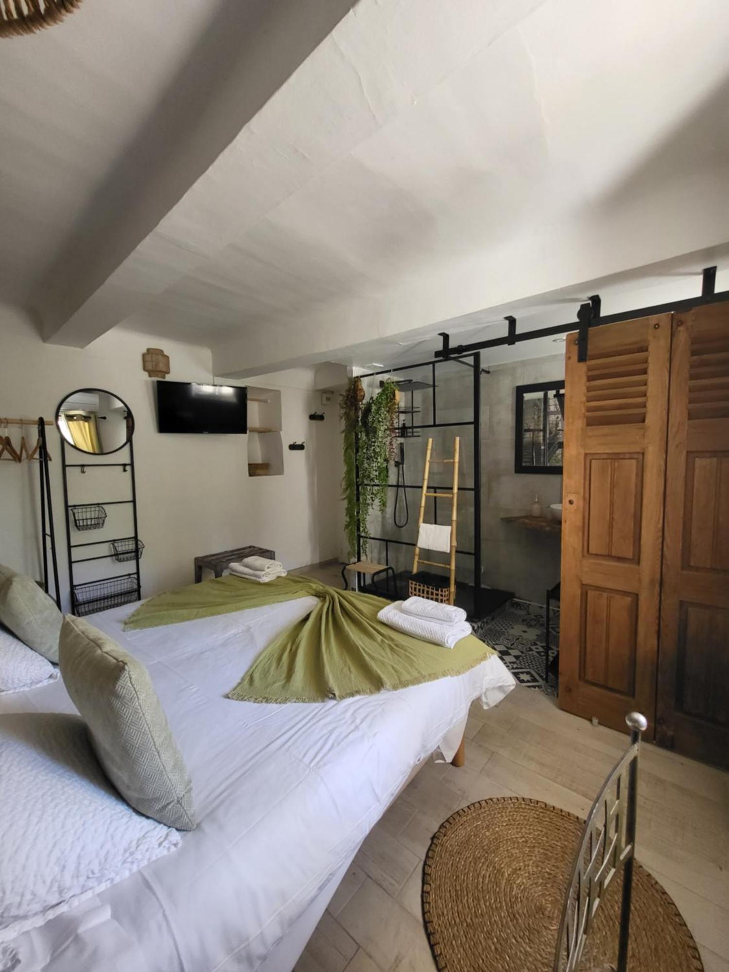 Hotel Auberge Provencale Saint-Raphaël Exteriér fotografie